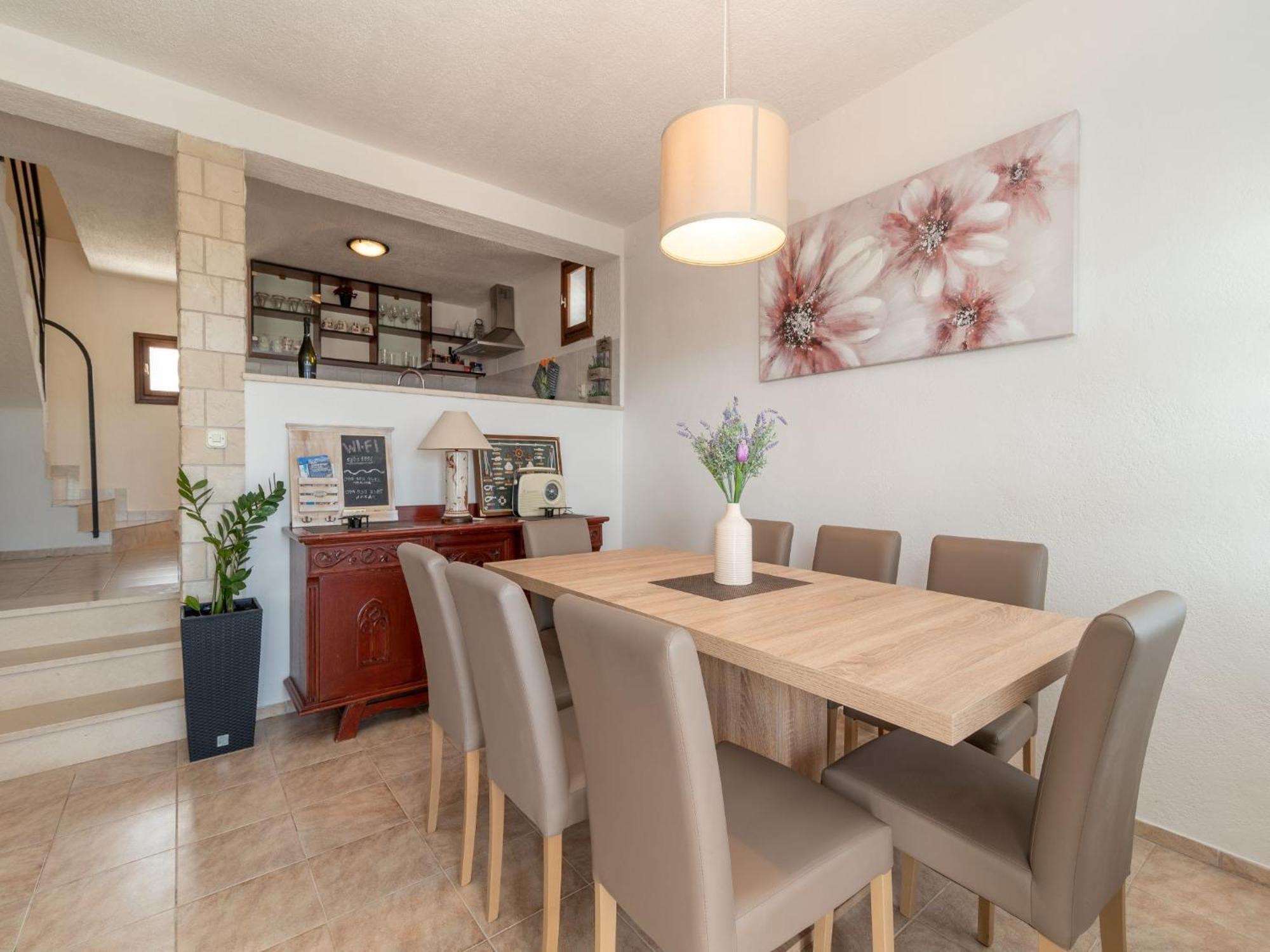 Scenic Sea View,Three Bedroom Villa With Pool 트로기르 외부 사진